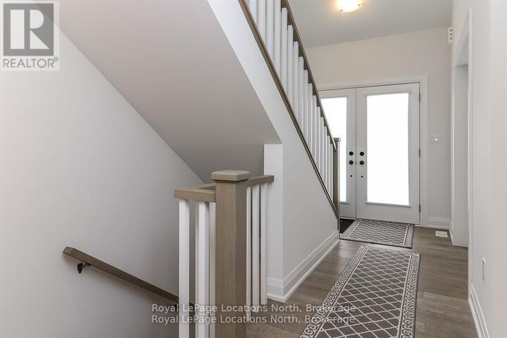 Property Photo: 132 Schooners Lane 17 ON N0H 2P0