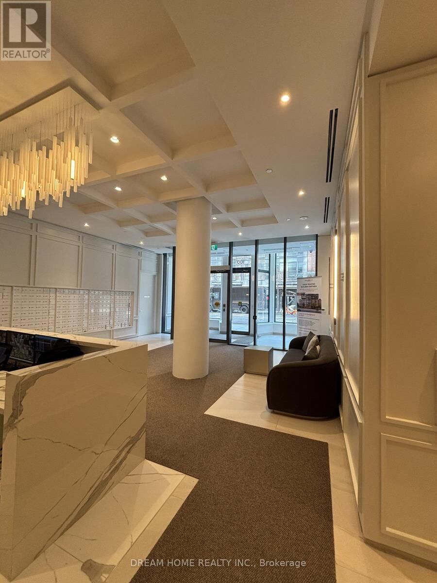 Property Photo:  100 Queen Street East 2108  ON M5C 0B5 