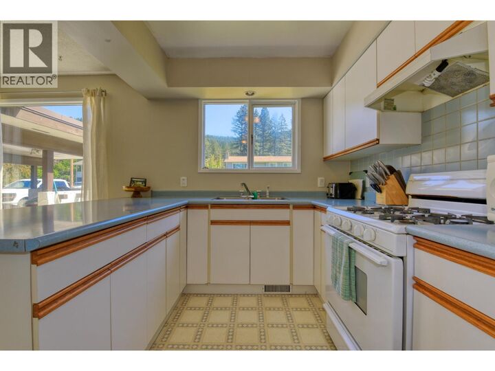 Property Photo:  1245 Clarke Avenue  BC V2G 2N6 