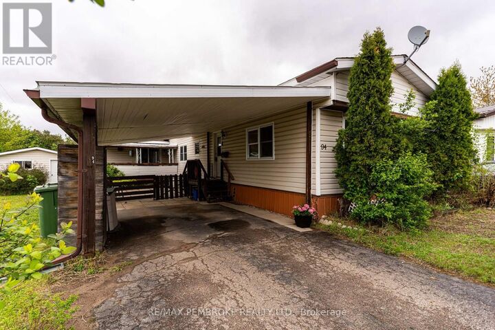Property Photo:  94 Pinehurst Estates  ON K8H 2H2 