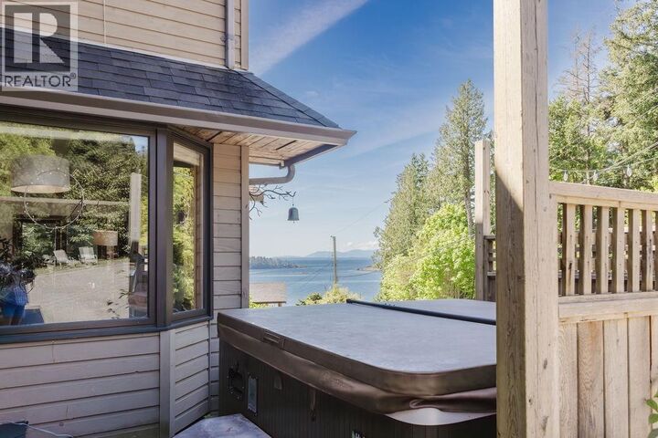 Property Photo:  5454 Wakefield Road  BC V0N 3A8 