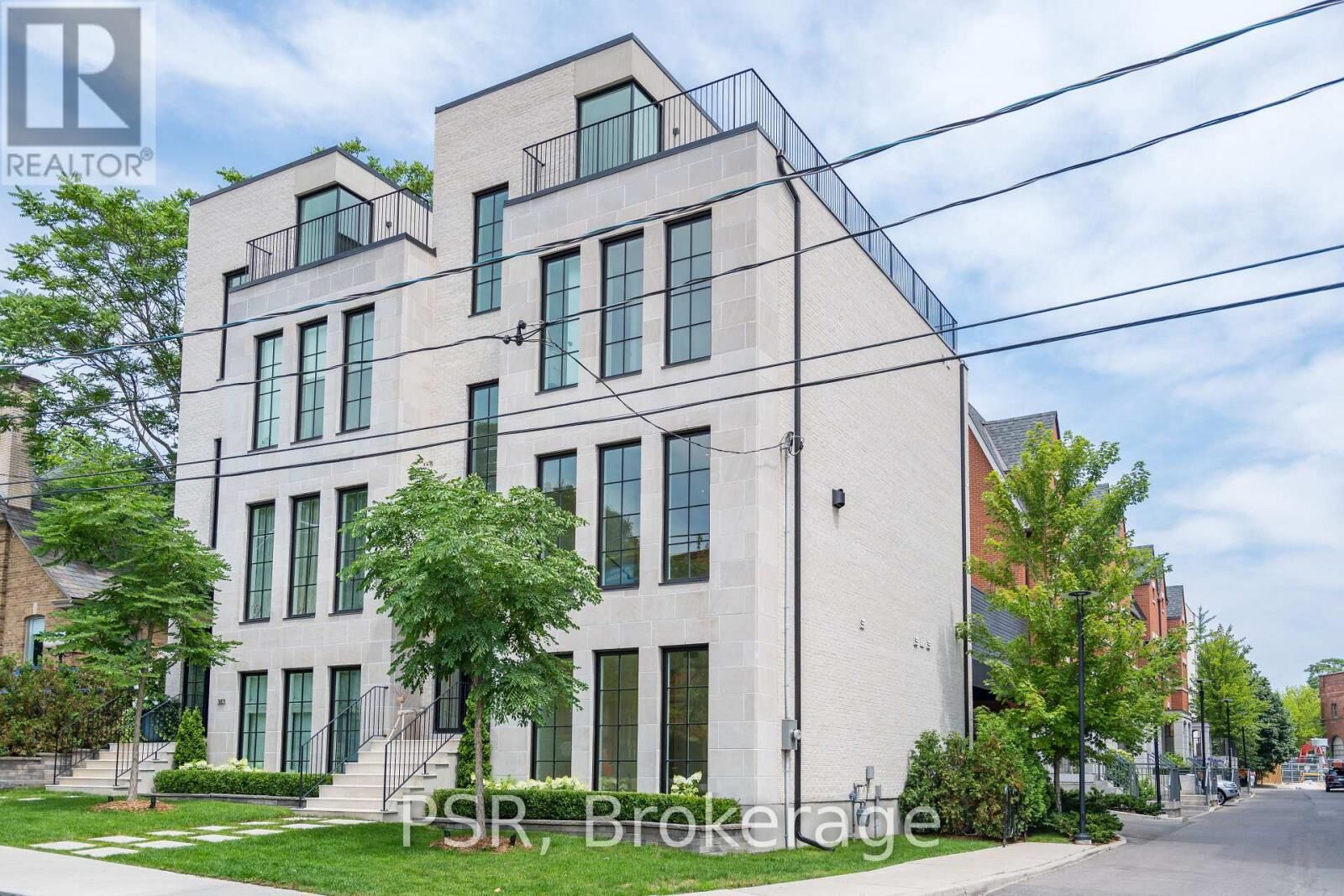 Property Photo:  381 Madison Avenue  ON M4V 2W7 