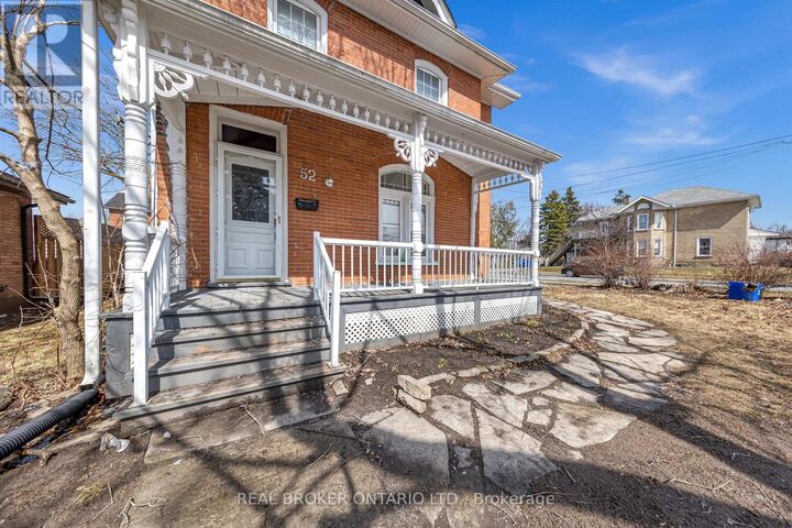 Property Photo:  52 Victoria Avenue North Main  ON K9H 4W1 