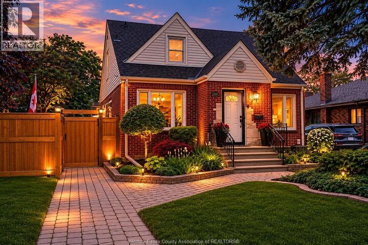 Property Photo:  289 Ford Boulevard  ON N8S 2E4 