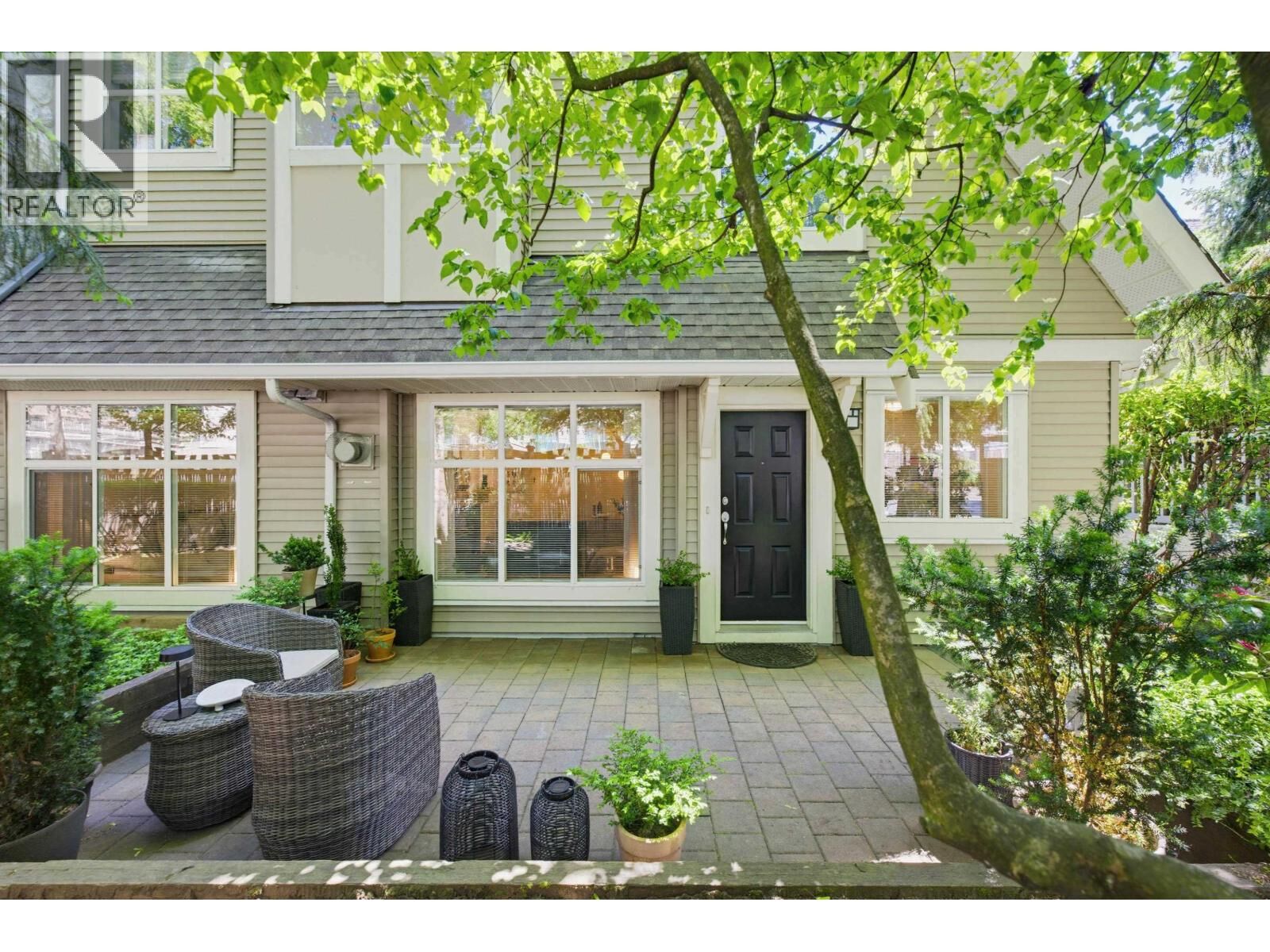 Property Photo:  1071 Lynn Valley Road 2  BC V7J 1Z6 