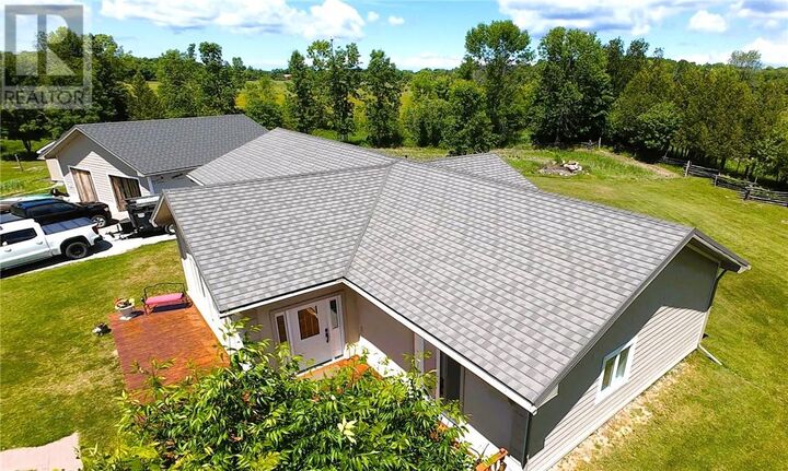 Property Photo: 14 Maplewood Trail ON P0P 1J0