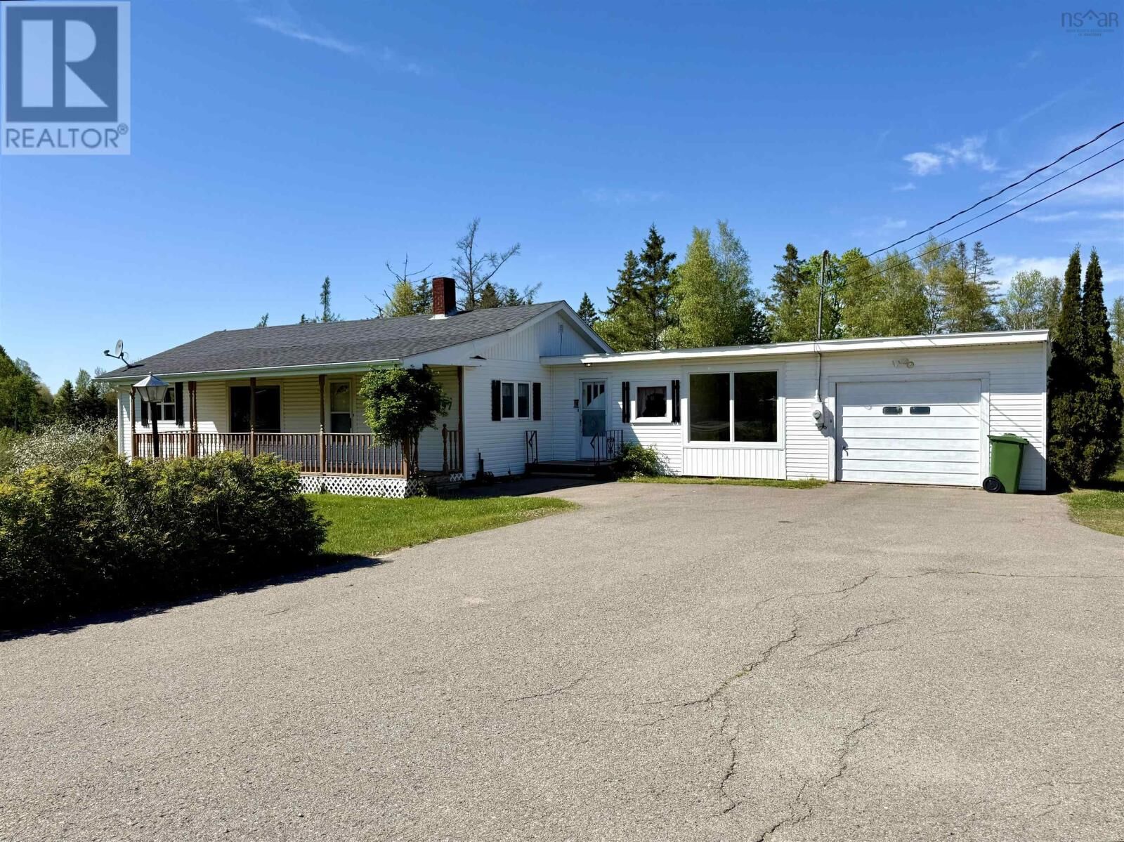 Property Photo:  897 6 Highway  NS B4H 3Y2 