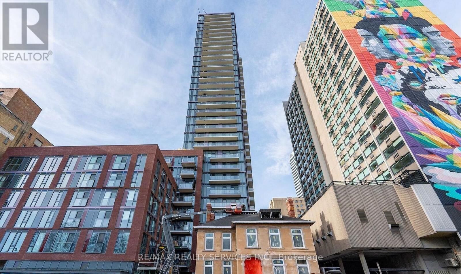 Property Photo:  308 Jarvis Street 2505  ON M5A 2P2 