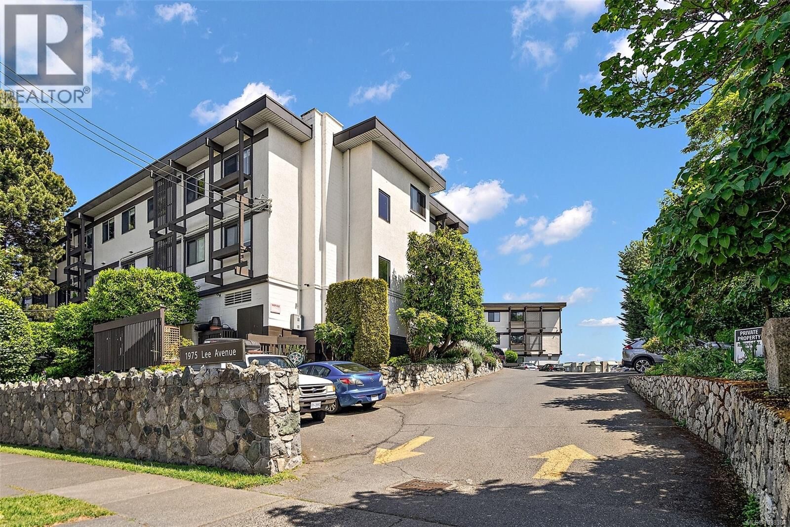 Property Photo:  1975 Lee Avenue 306  BC V8R 4W9 