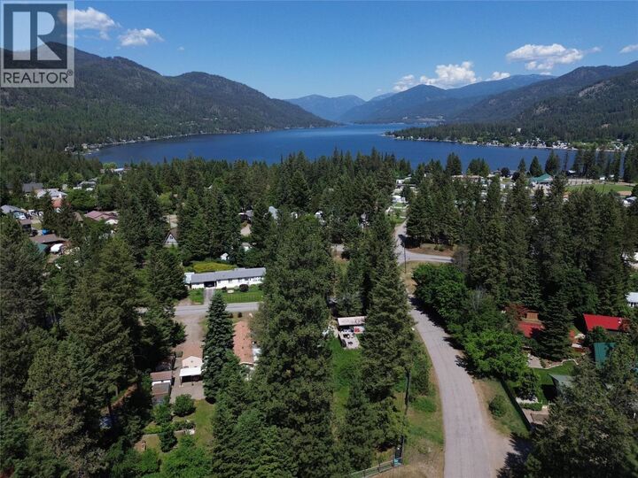 Property Photo: 1558 Thompson Road BC V0H 1E0
