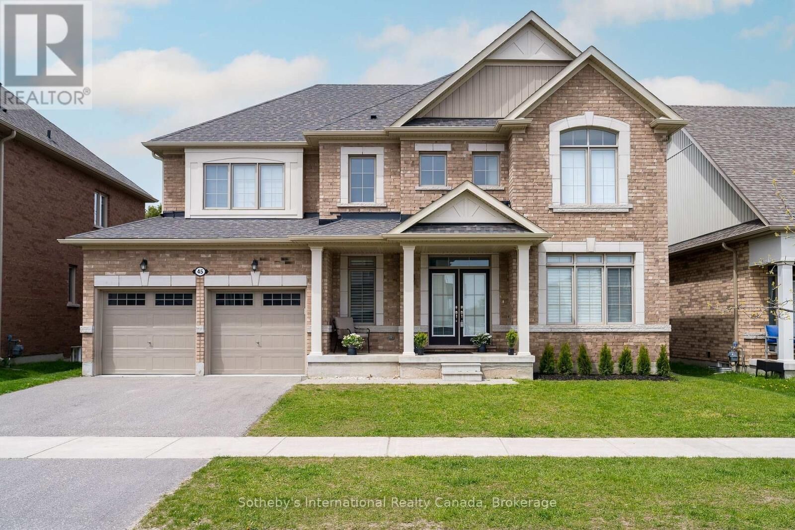 Property Photo:  45 McLean Avenue  ON L4Y 3Z6 