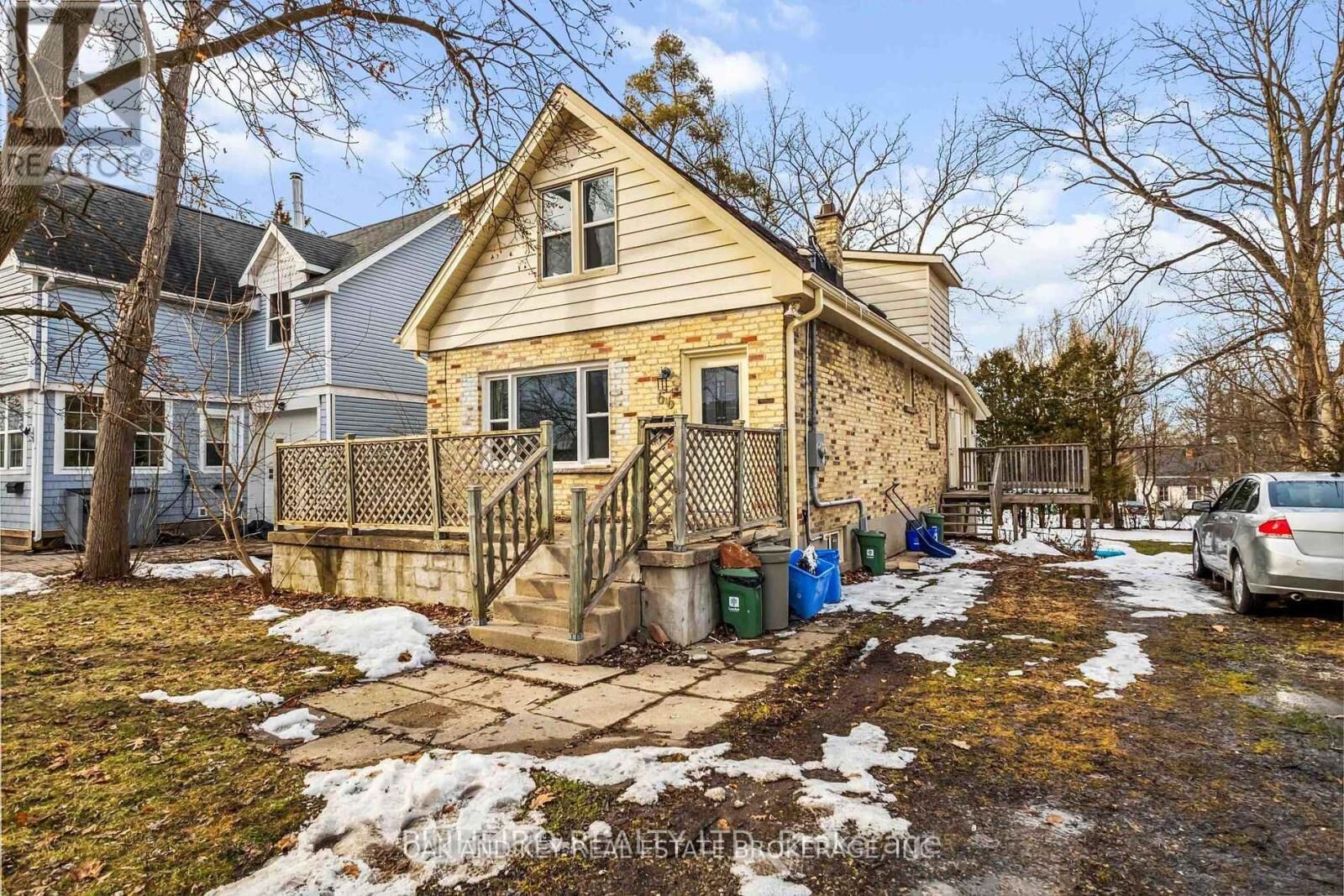 Property Photo:  66 Cliftonvale Avenue Rear Unit  ON N6J 1J8 