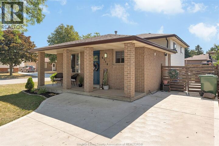 Property Photo:  4779 Theresa Place  ON N8T 3M8 