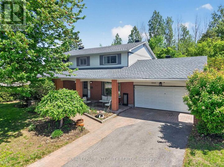 Property Photo: 1243 Plante Drive ON K1V 9E9