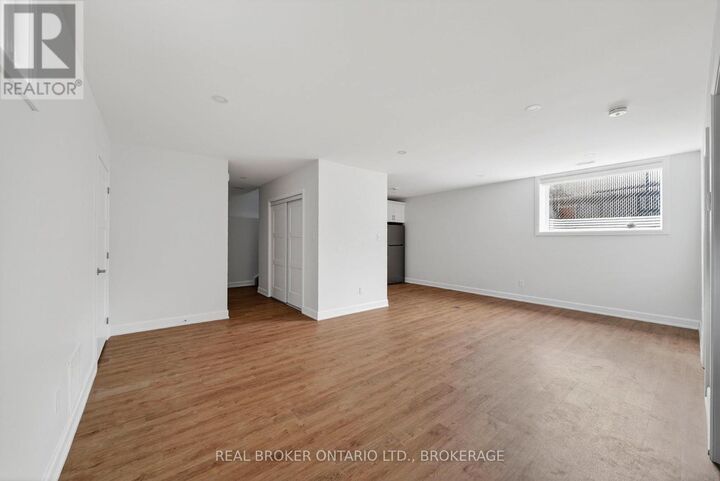 Property Photo:  600 Second Street East Unit #13C  ON K6H 4H3 