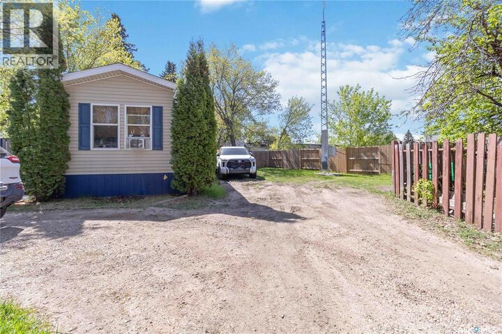 Property Photo: 136 219 Grant Street SK S7N 2A5