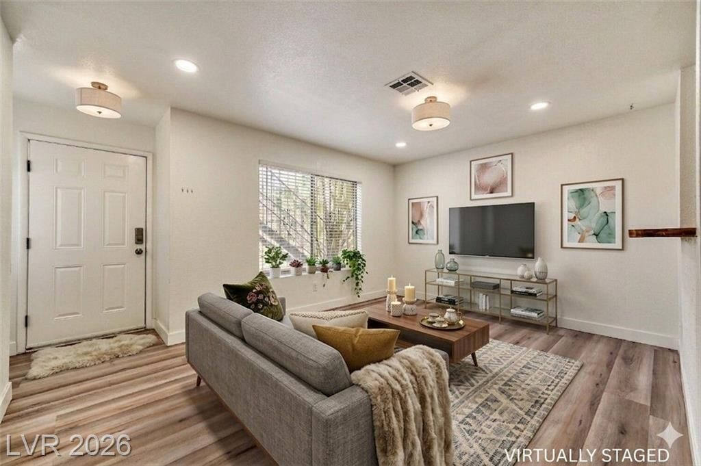 Property Photo: 3923 Gogo Way 106 NV 89103