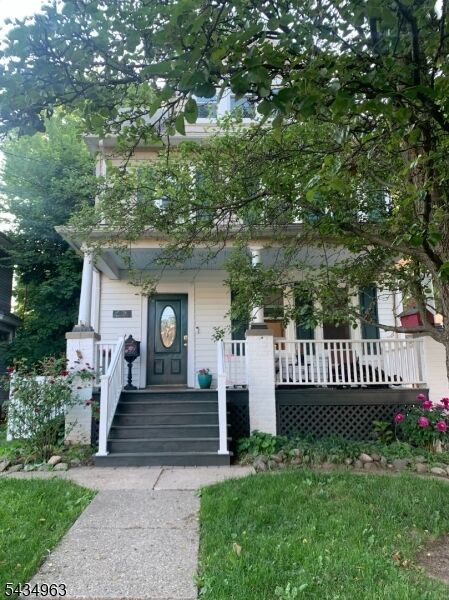 Property Photo:  26 Davey St  NJ 07003 
