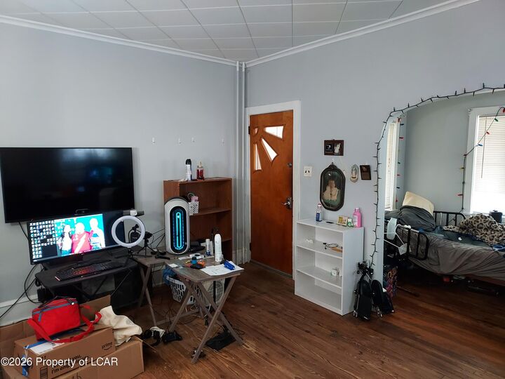 Property Photo: 337 Walnut Street PA 18709