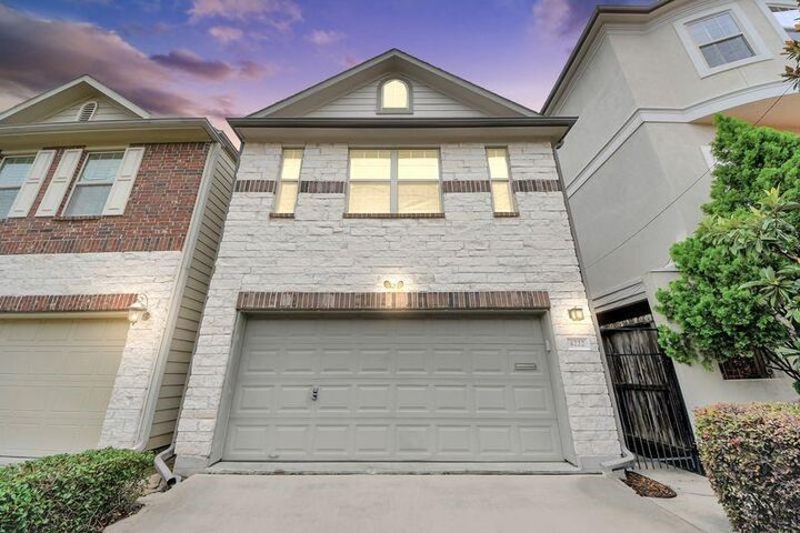 Property Photo: 4222 Drake Street TX 77005