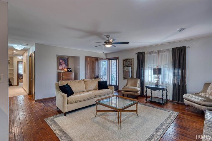 Property Photo: 2923 W Mill Road IN 47720