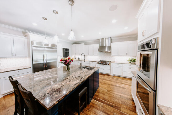 Property Photo:  6004 County Road 1440  TX 79407 