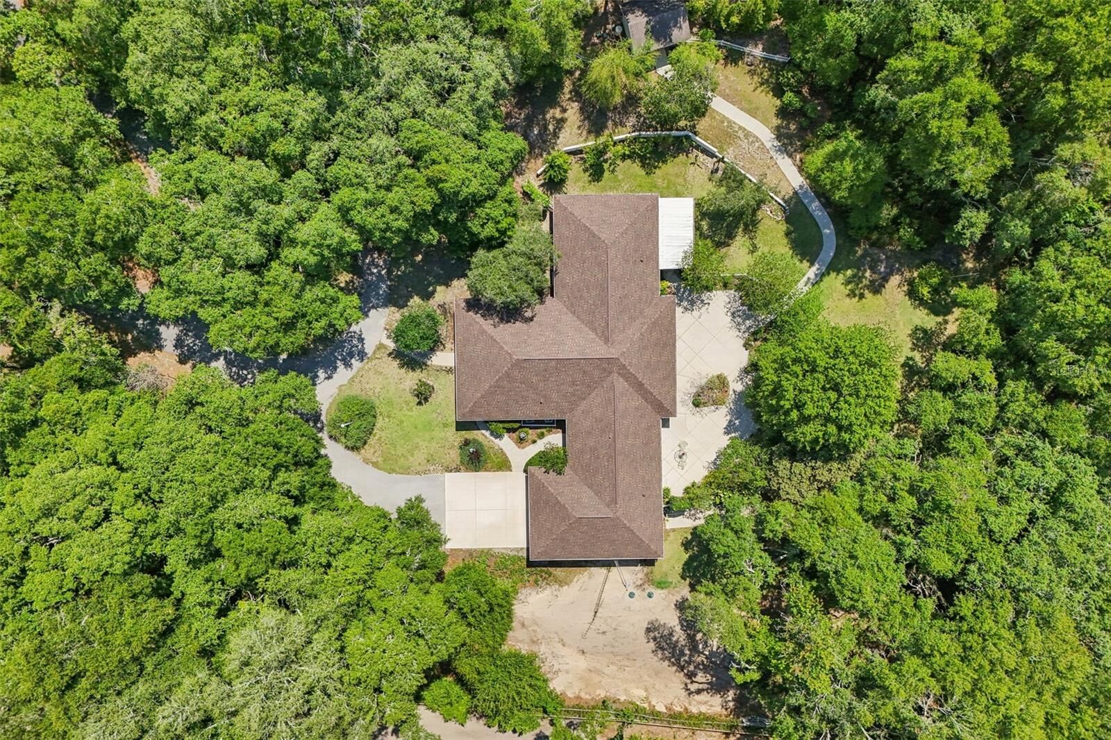 Property Photo:  4546 Griffin View Drive  FL 32159 