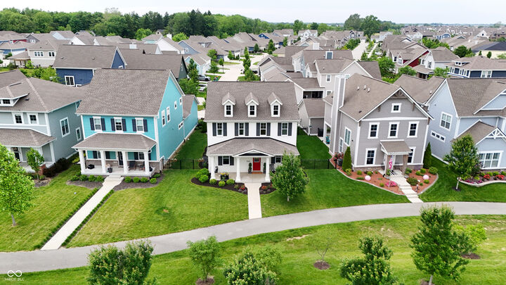 Property Photo: 15432 Heatherbank Drive IN 46074
