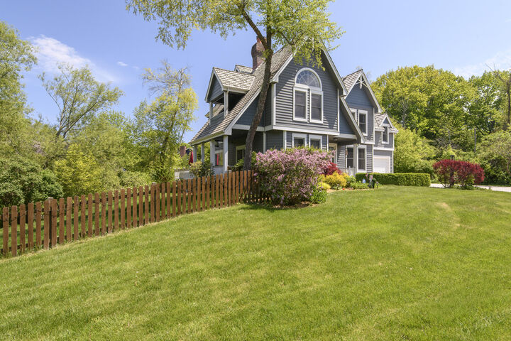 Property Photo: 5201 Hunt Club Rd E WI 53402
