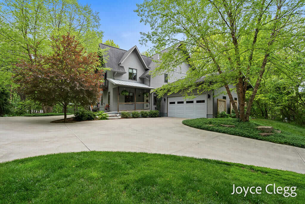 Property Photo:  6432 146th Avenue  MI 49423 
