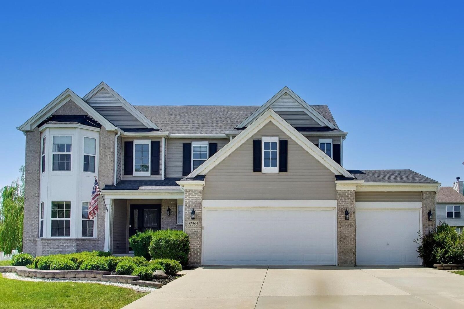 Property Photo:  17060 Auburn Ridge Drive  IL 60441 