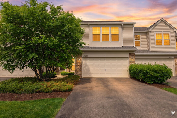 Property Photo:  24835 Gates Court  IL 60585 