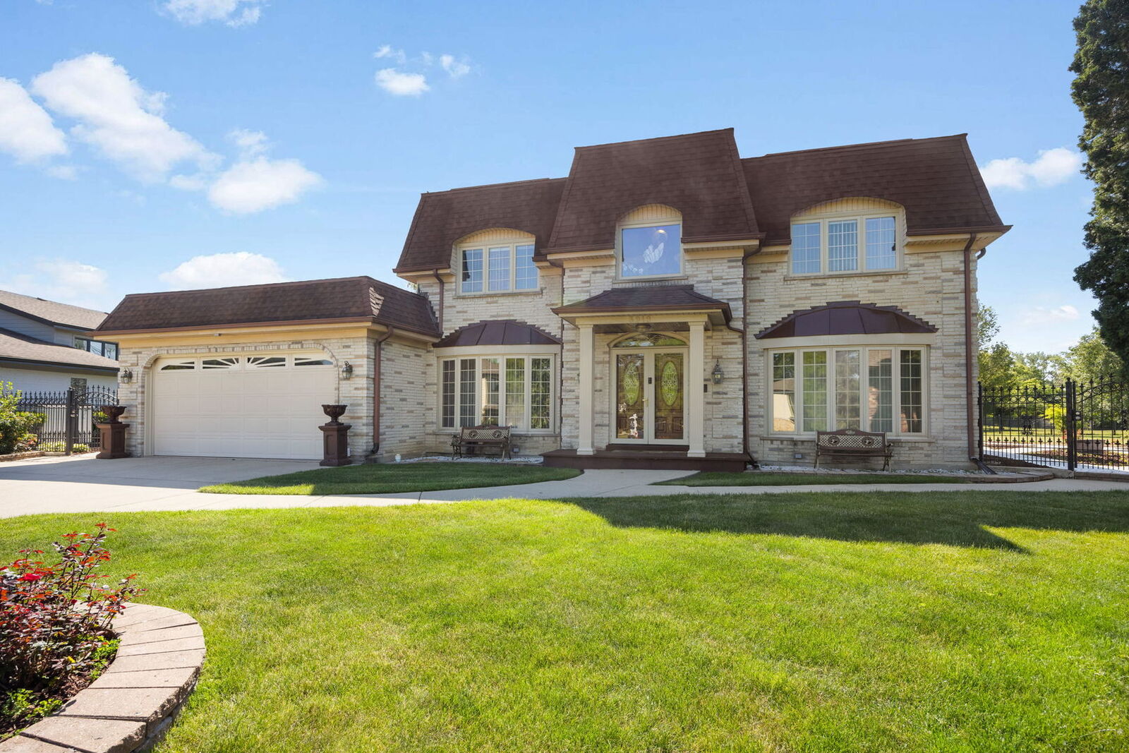 Property Photo:  3919 Gloria Court  IL 60025 