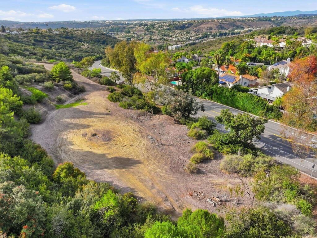 Property Photo: 6515-6535 El Fuerte Street CA 92009