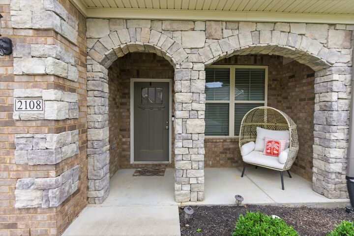 Property Photo:  2108 Halfmoon Way  TN 37130 