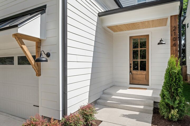 Property Photo:  2106 Sheridan Rd  TN 37206 