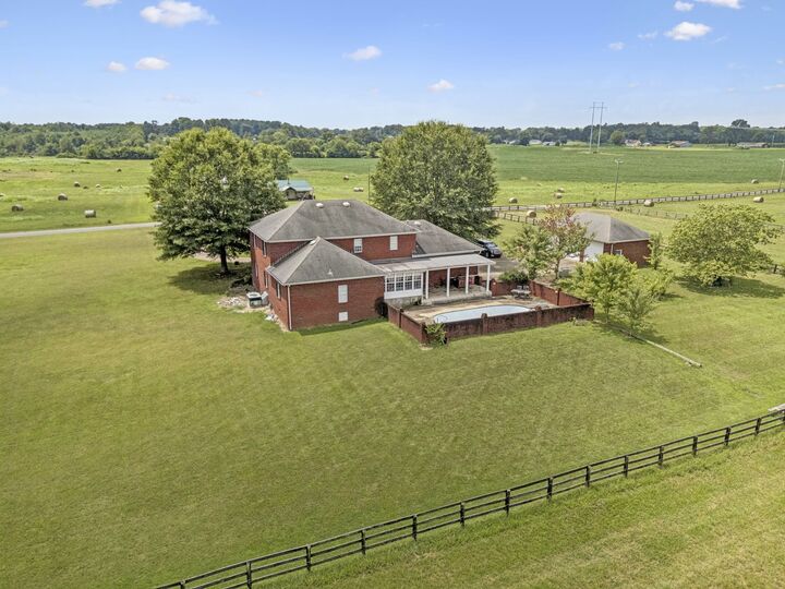 Property Photo: 33 Bishop Rd TN 38464