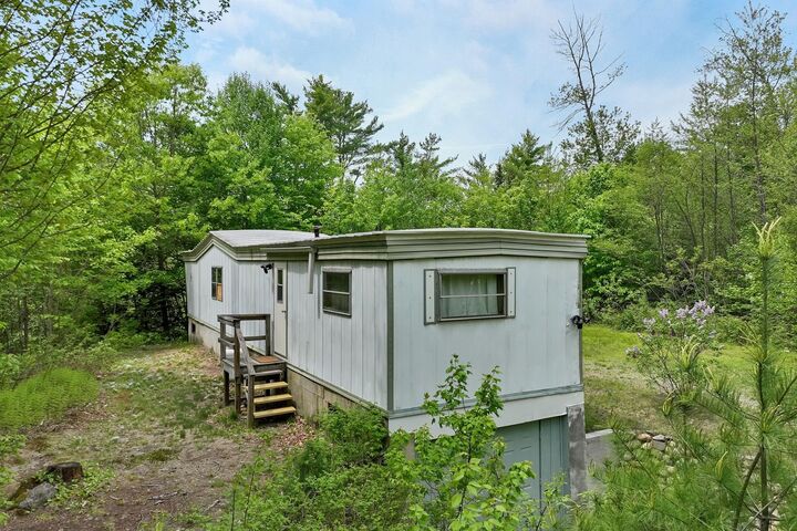 Property Photo:  2 Lily Lane  NH 03285 