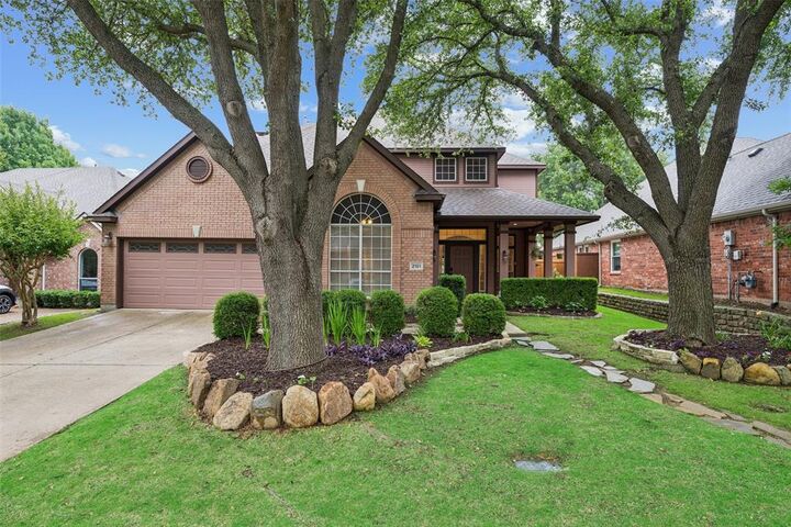 Property Photo:  2101 Fleming Drive  TX 75072 