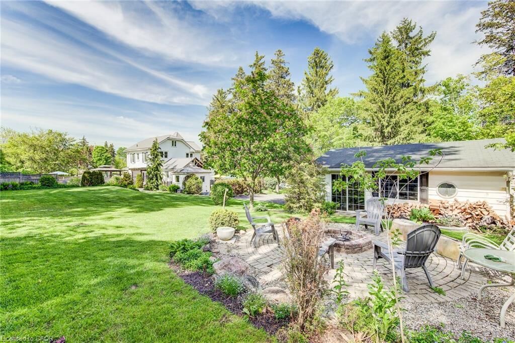 Property Photo: 1521 Bridge Street ON N0B 2E0