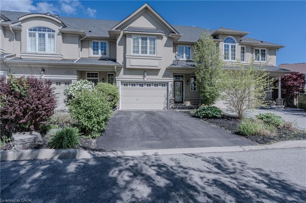 Property Photo:  582 Stonehenge Drive  ON L9K 0B2 