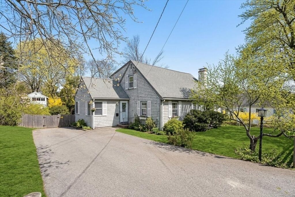 Property Photo:  15 Village Rd  MA 02189 