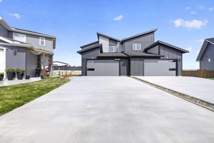 Property Photo: 26B Poplar Ridge Close AB T0M 0W0