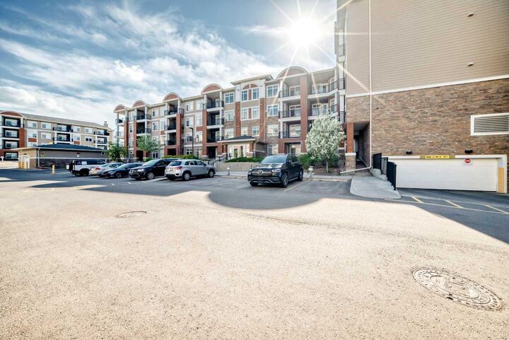 Property Photo: 3727 Sage Hill Drive NW 1212 AB T3R 1T7