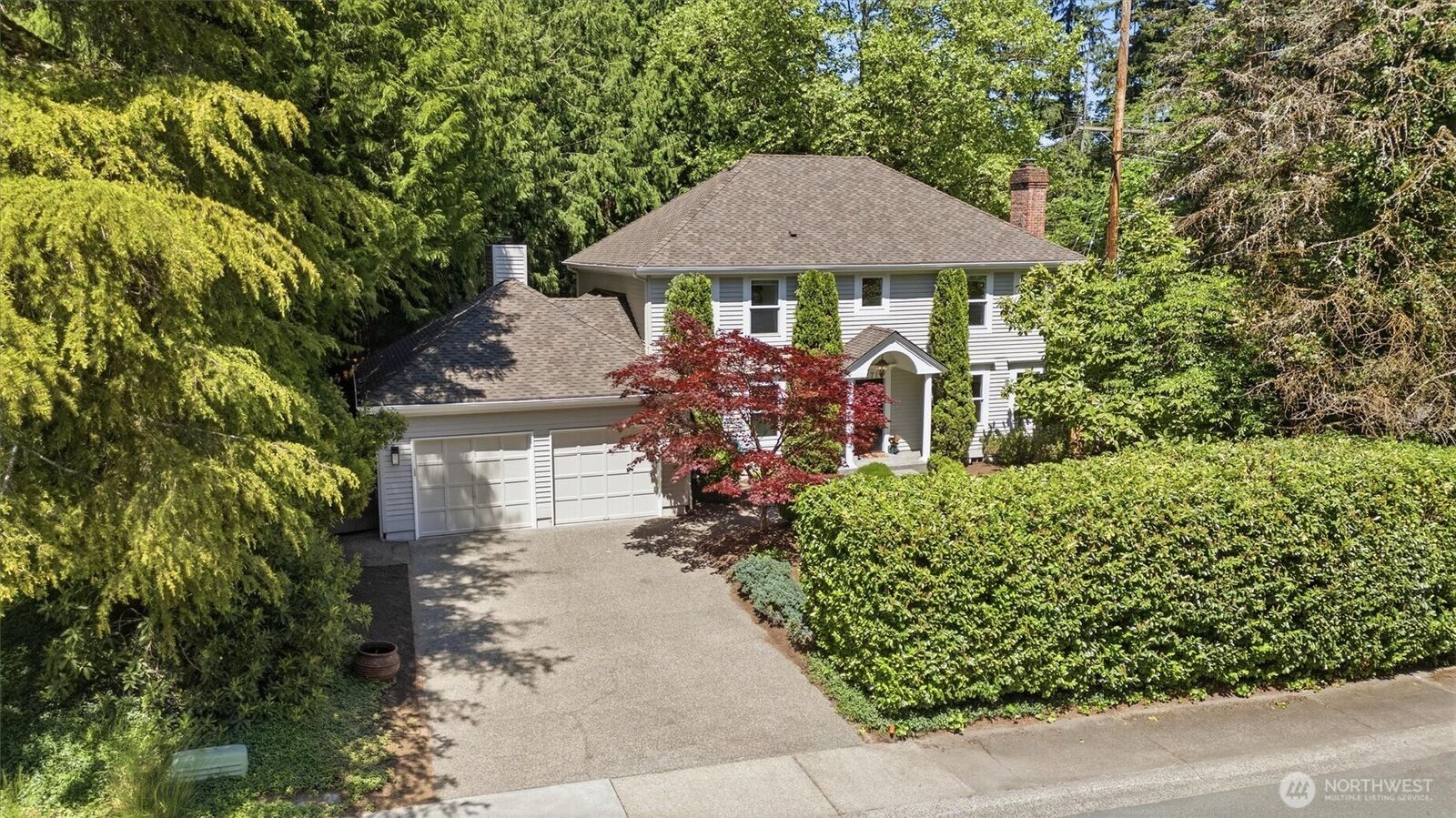 Property Photo:  22716 NE 25th Way  WA 98074 