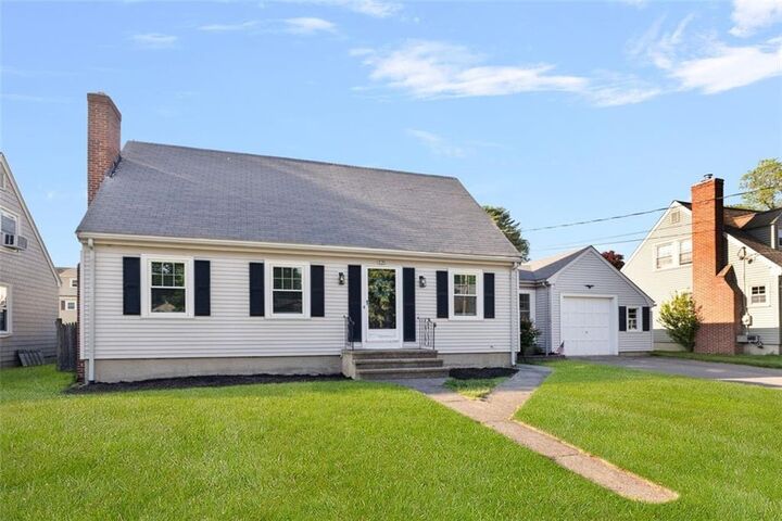 Property Photo:  125 Fiske Avenue  RI 02864 