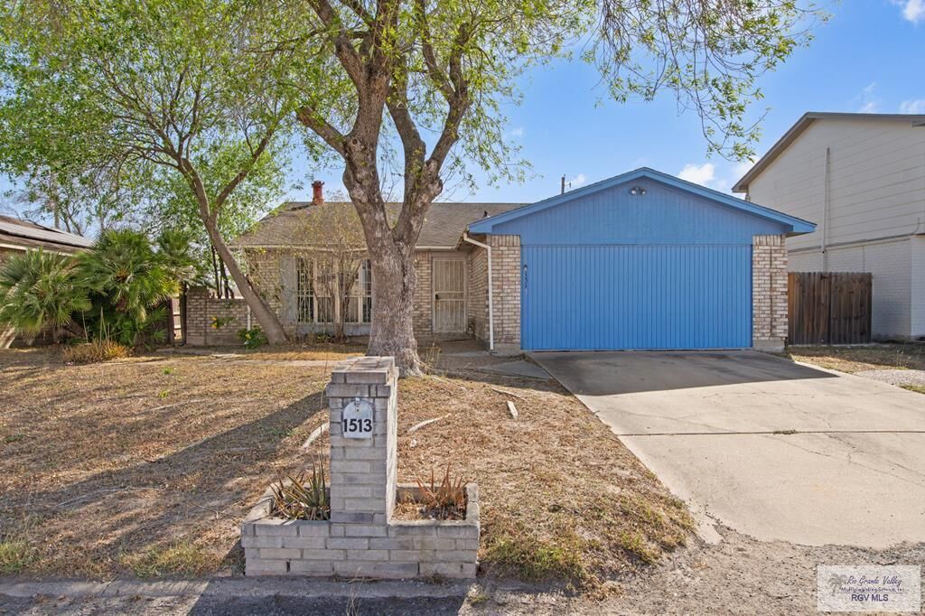 Property Photo:  1513 Haverford Blvd  TX 78552 