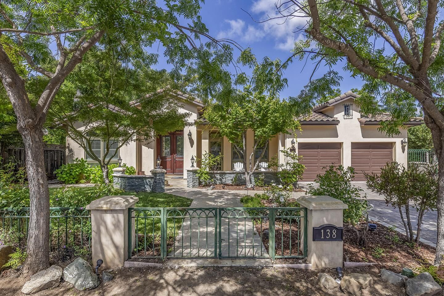 Property Photo:  138 Higgins Avenue  CA 94022 