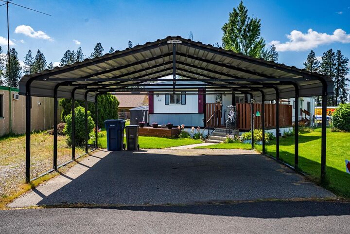 Property Photo: 3925 E Farwell Rd #19 WA 99021