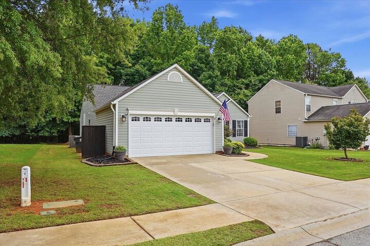 Property Photo: 612 Westbury Way SC 29680